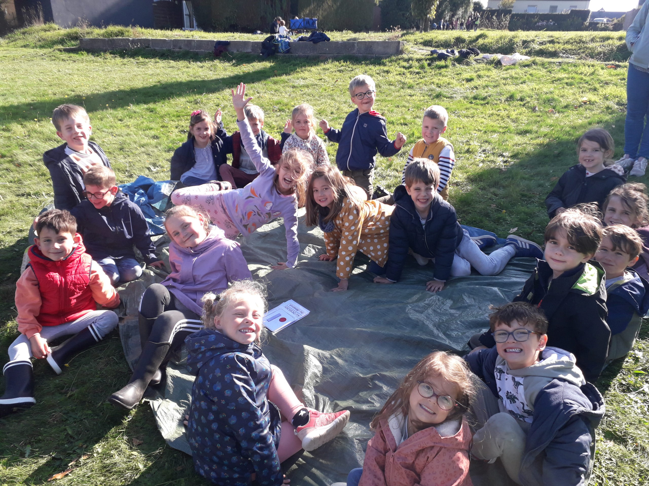 ECOLE DEHORS le 17 octobre: VIVE L’AUTOMNE!