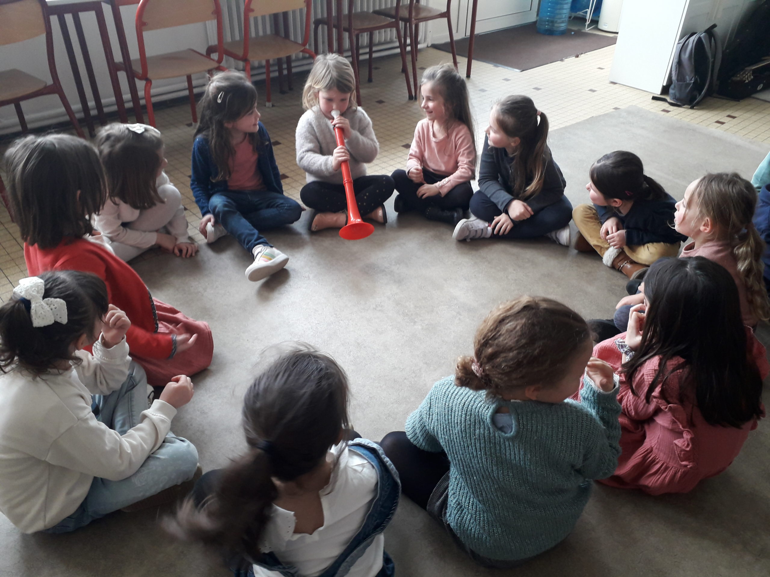 DECOUVERTE DES FAMILLES D’INSTRUMENTS AVEC GABRIELLE