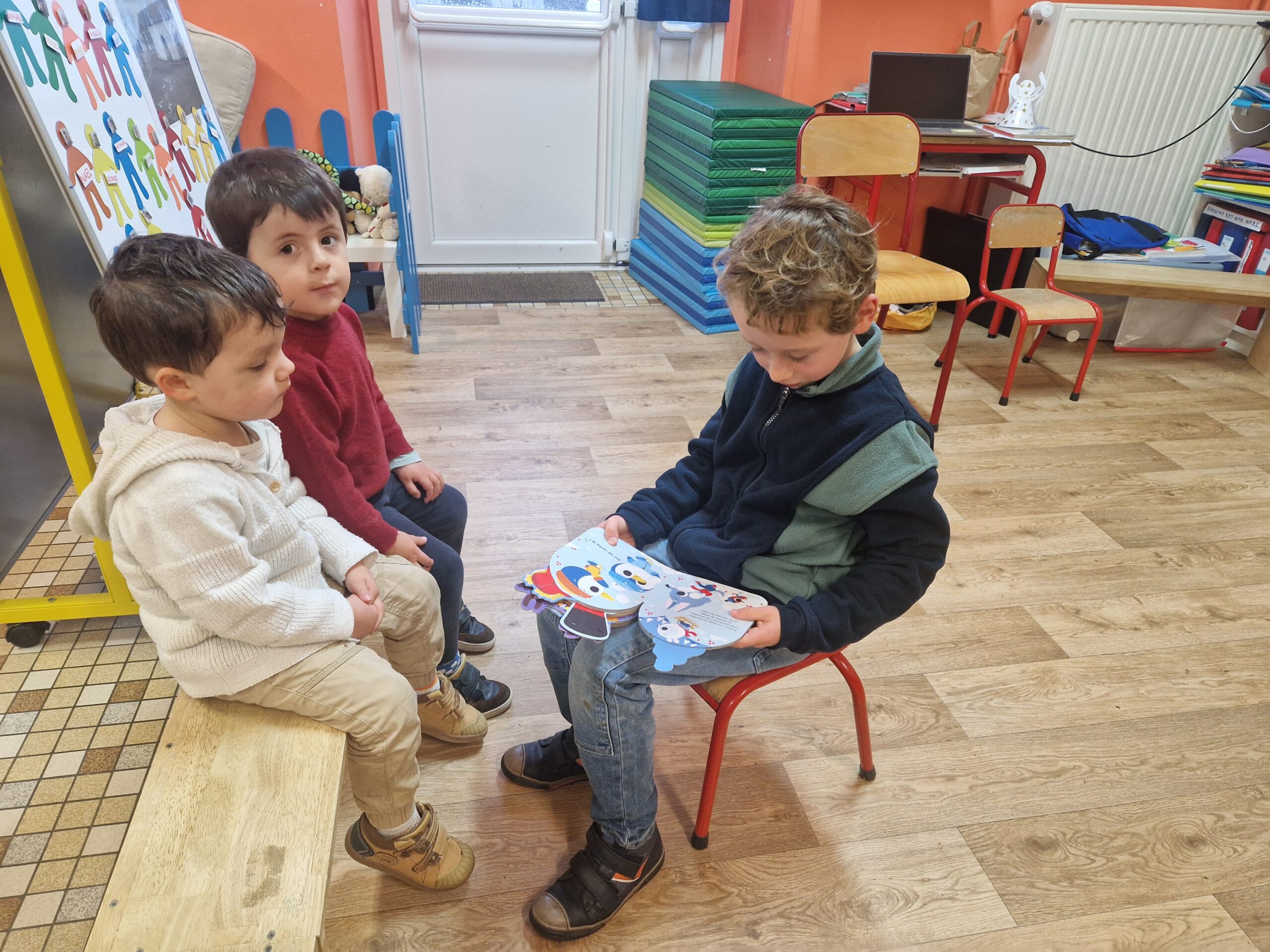 Séances de lecture aux PS-MS