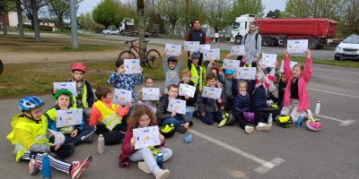 Sortie vélo dans le bourg d’Elven.