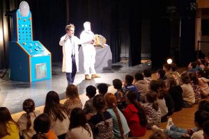 Spectacle de Noël offert par la municipalité